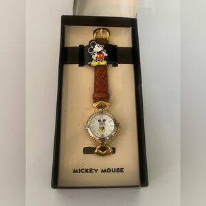 Vintage Mickey Mouse 1990s Gold Leather Watch